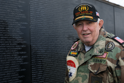 Never Underestimate An Old Man Who Survived Khe Sanh '68 And Agent Orange Cap